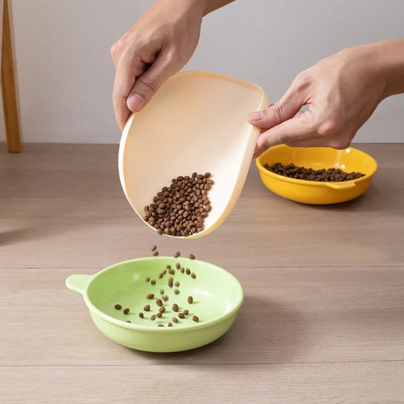 Pet meal mats are leak proof waterproof anti slip dirty and easy to cleanThey are rubber mats for cat and dog bowls and utensils Dureve