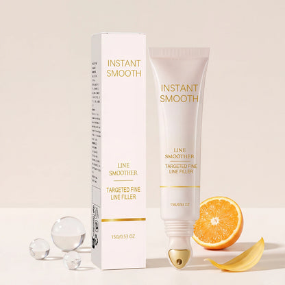 Soft and smooth makeup primer creates a clear, natural, and flawless makeup look that is light, moist and highly moisturizing.