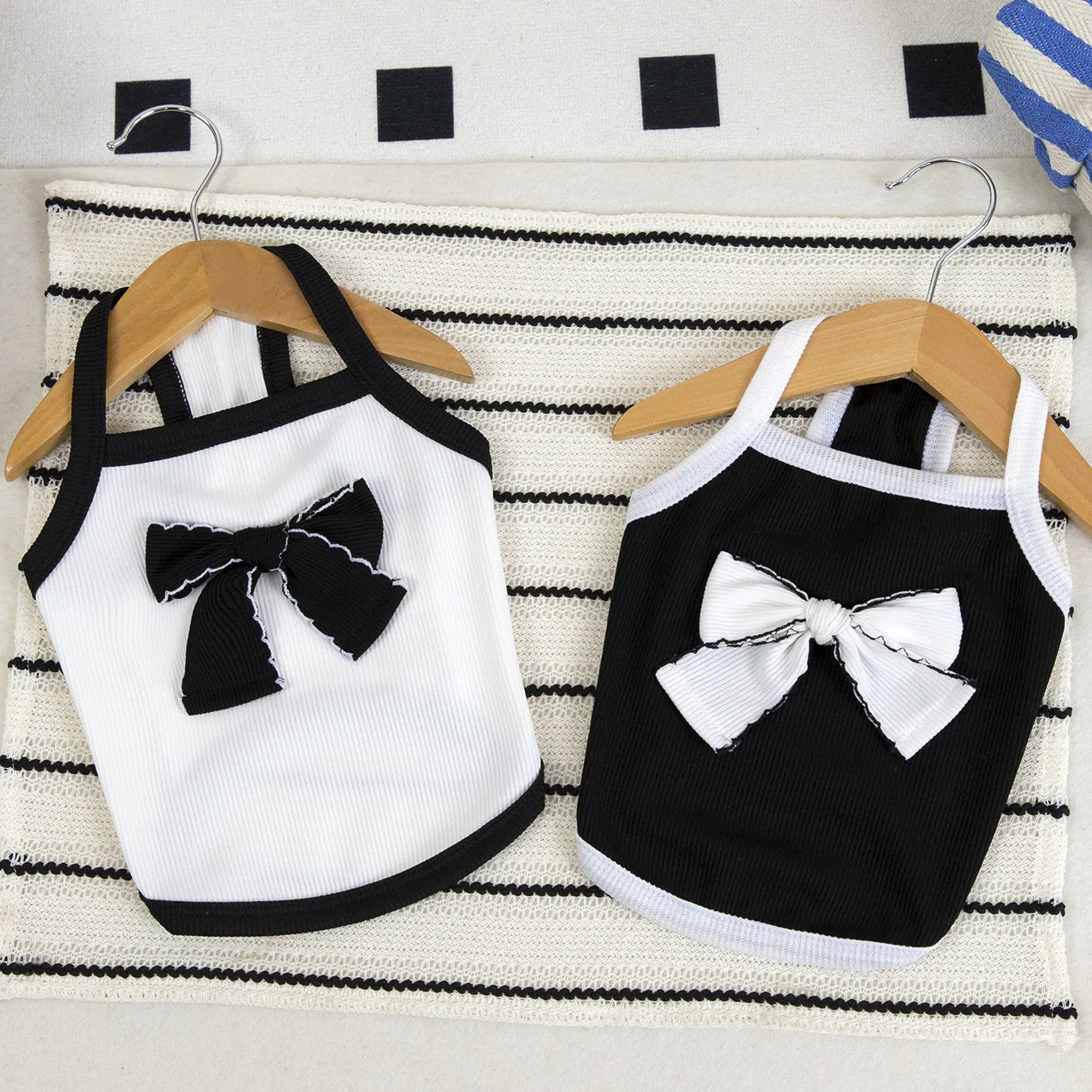 Pet Bow Vest Cat Clothes Thin Spring/summer Princess Camisole Vest Teddy Summer Simple Sun Protection Short Sleeved Shirt