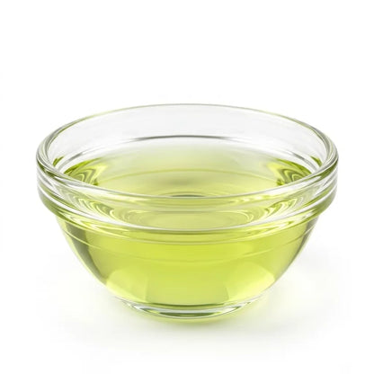 Wholesale High Quality Basil Essential Oil 100% Pure & Natural Basil Oil for Aromatherapy Scalp Nourishing & Skin Care